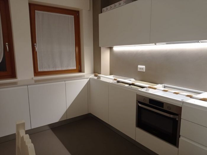 Archisio - Omni Floor Sas Di Fabrizio Frigo C - Progetto Cementoresina kerakoll