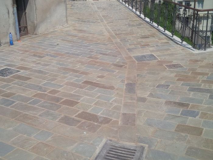 Archisio - Sassaroli Lavorazione Pietre - Progetto SASSAROLI FEDERICO