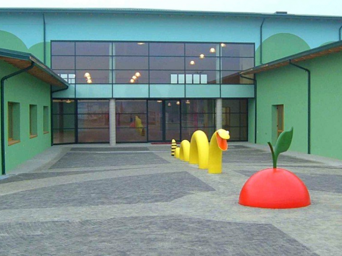 Archisio - Impresa Costruzioni Frontini Emilio spa - Progetto Realizzazione cortili