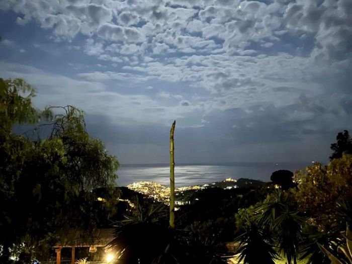 Archisio - Nadine Schmitz - Progetto Piccolo bed and breakfast