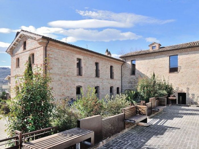 Archisio - Brau Battistelli Roccheggiani Architetti Associati - Progetto Restauro residenza storica