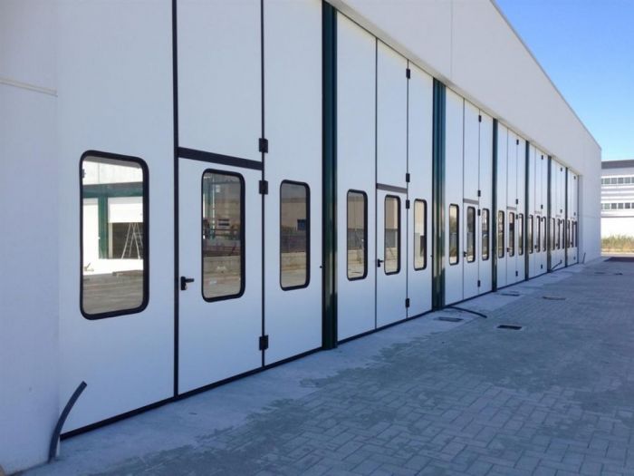 Archisio - Serramenti Puglisi srl - Progetto Portoni a libro e porte tagliafuoco