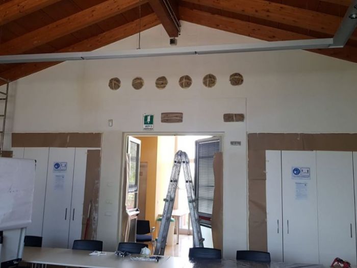 Archisio - Stil Pitture Di Gorgoglione Salvatore - Progetto Ripristini e tinteggiatura sala riunioni