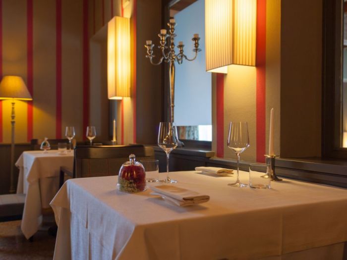 Archisio - Lorenzo Piano - Progetto Fotografia di interni per villa aretusi