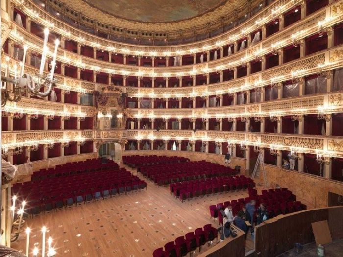 Archisio - Schinco Parquet srl - Progetto Teatro san carlo