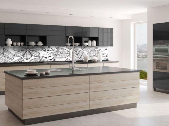 Archisio - Citti Serramenti Infissi Cristalli - Progetto Schienali per cucine in vetro