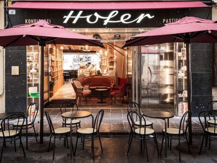 Archisio - Noa Network Of Architecture - Progetto Hofer da 1845 pasticceria ricca di tradizioni con atmosfera moderna