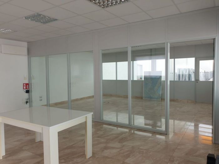 Archisio - Alfa Servizi Srl - Progetto Pareti divisorie e arredamento ufficio