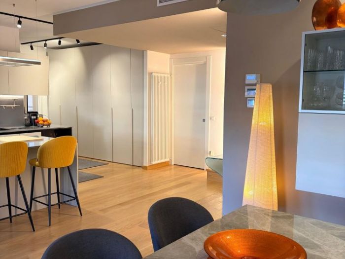 Archisio - Serena Martini - Progetto Residenza su due livelli - architetture luce e continuit