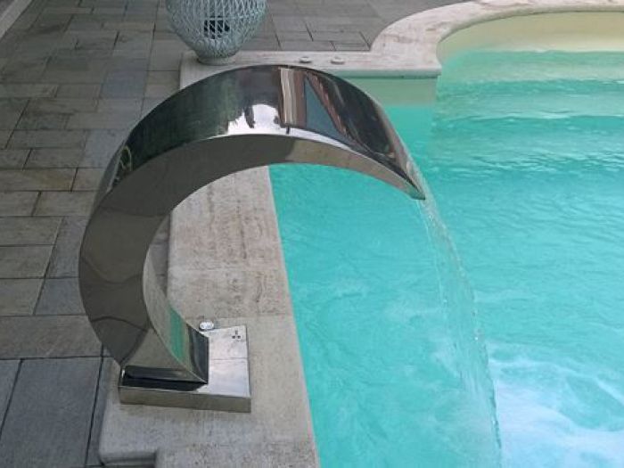 Archisio - Blue River Piscine - Progetto Accessori e personalizzazioni