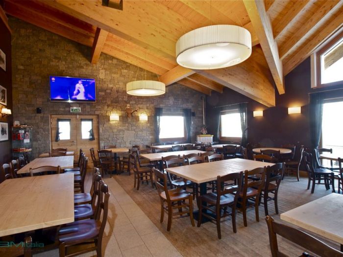 Archisio - Bm Italia srl - Progetto Rifugio baradello 2000