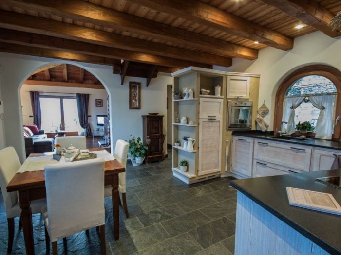 Archisio - Maji Persico - Progetto Azienda vitivinicola con abitazione residenziale