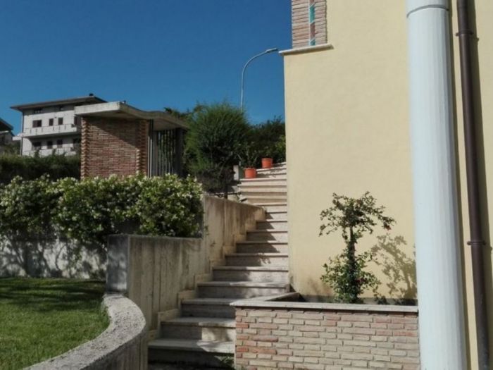 Archisio - Arch Mario Vespasiano - Progetto Casa fiore