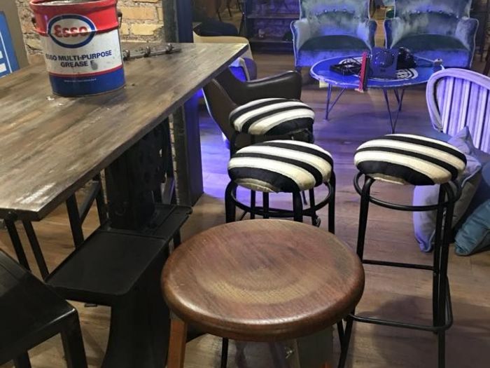 Archisio - Scenography - Progetto Sedie poltrone e divani