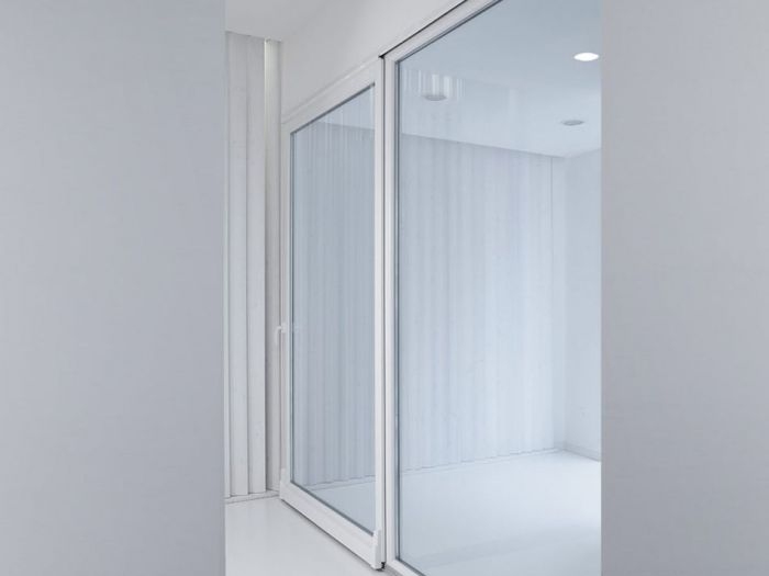 Archisio - Serramenti Puglisi srl - Progetto Infissi in pvc e porte da interni