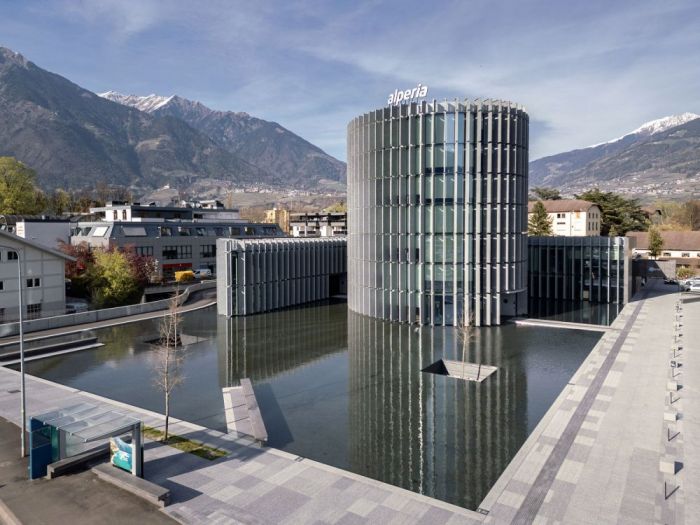 Archisio - Forme Dacqua - Progetto Fontana reflecting alperia