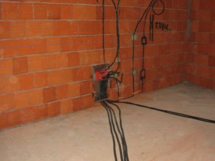 Archisio - Modernaluce Impianti Elettrici - Progetto 2009-2010 monza loft residenziale