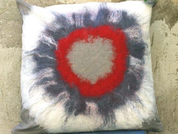 Archisio - Elena Kihlman Disegna E Produce Tessuti Darredamento Accessori Per Arredamenti - Progetto Cuscini decorativi