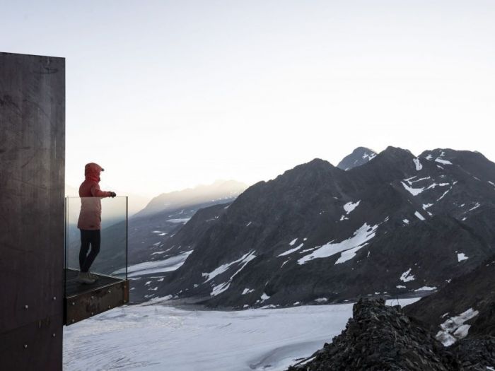 Archisio - Noa Network Of Architecture - Progetto tzi peak 3251m magia ad alta quota