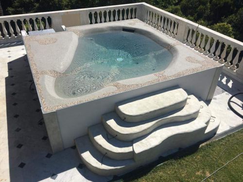 Archisio - Costruzioni Trivellato Di Mauro Trivellato C Snc - Progetto Intonaci stampati pavimentazioni esterne in deco spray pavimentazioni e rivestimenti in microcemento paratie a tenuta stagna rocce artificiali