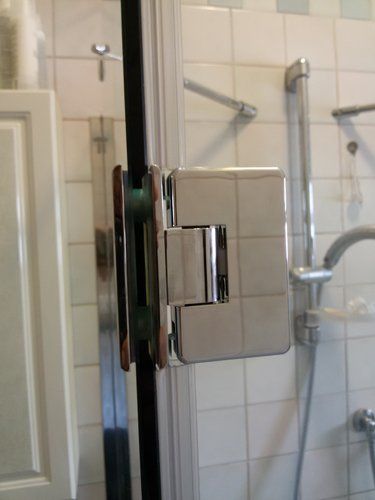 Archisio - Vetreria Dimensione Vetro - Progetto Box doccia