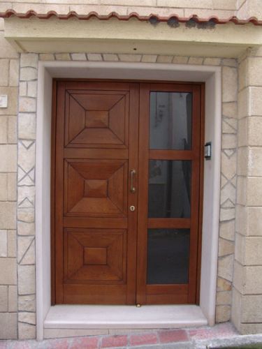 Archisio - Pietricola srl - Progetto Portone a due ante di cui una vetrata