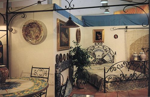 Archisio - Arte In Ferro Battuto Di Santo Marano - Progetto Letti tavoli e sedie