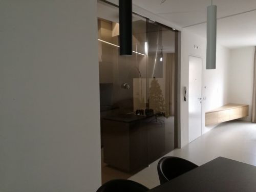 Archisio - Vetreria Flower Glass - Progetto Porte ed ante