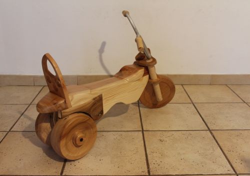 Archisio - Falegnameria Artigiana Bernardi Ezio - Progetto Oggettistica