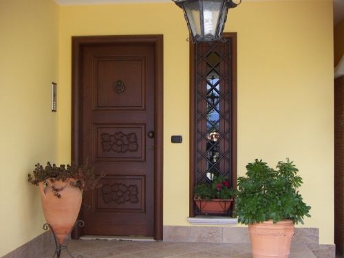 Archisio - Falegnameria Bucciano Giuseppe Carpenterie In Legno - Progetto Porte portoni e finestre