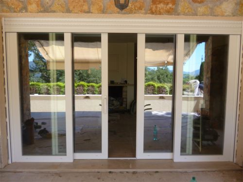 Archisio - Serramenti Puglisi srl - Progetto Infissi in pvc e porte da interni