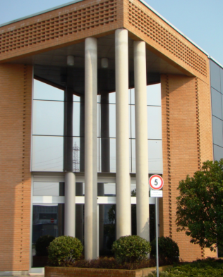 Archisio - Fratelli Menegazzo - Progetto Serramenti