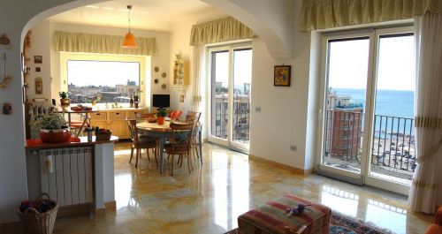 Archisio - Greco Michele Infissi - Progetto Infissi in legno alluminio