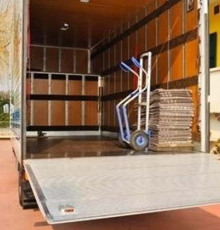 Archisio - Poggi Marco Traslochi E Trasporti - Progetto Noleggio scale montacarichi