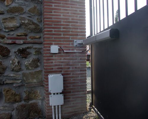 Archisio - Andreoni Alessandro Elettricit - Progetto Automazione cancelli