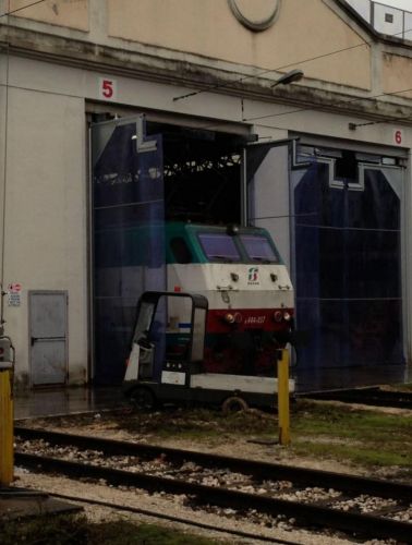 Archisio - Viale Roma 38 B - Progetto glg porte industriali