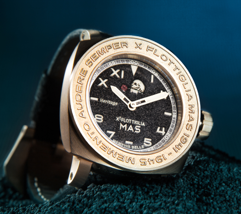 Archisio - Totem Collective Studio - Progetto Memphis bell