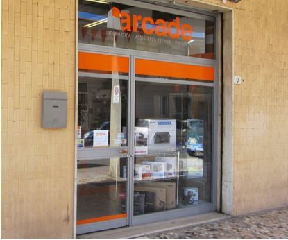 Archisio - Arcade Informatica - Progetto Negozio informatica