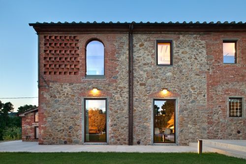 Archisio - Midearchitetti - Progetto 037casale in campagna