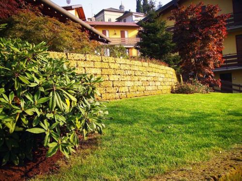 Archisio - Rizzi Giardini - Progetto Giardino con muretti in tufo