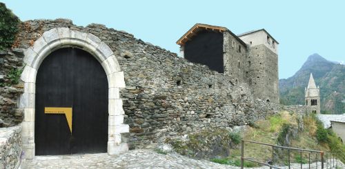 Archisio - Enrica Quattrocchio - Progetto Castello la mothe