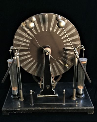 Archisio - Fausto Gazzi Atelier Darte - Progetto Wimshurst machine