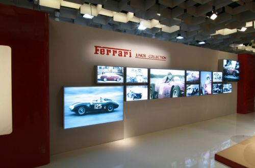 Archisio - Silvia Orlandi - Progetto Stand fieristico ferrari in collaborazione con studio iosa ghini
