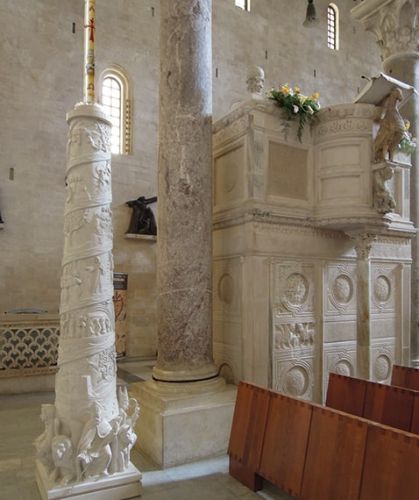 Archisio - Progetto Arte Poli srl - Progetto Paschal candleholder