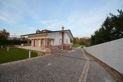 Archisio - Gianluca Fricchione - Progetto Mrt