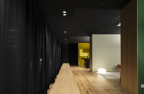 Archisio - Didon Comacchio Architects - Progetto Showroom ll light village