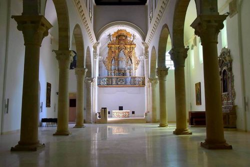 Archisio - Emmeti Architetti Associati - Progetto Restauro e adeguamento liturgico della chiesa di san francesco dassisi