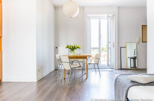 Archisio - Venduta A Prima Vista - Progetto Fotografia e allestimento