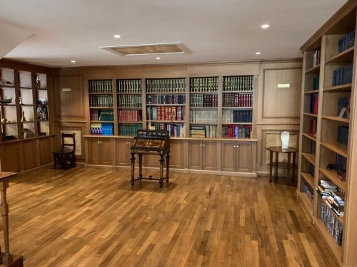 Archisio - Falegnameria Su Misura - Progetto Libreria con boiserie