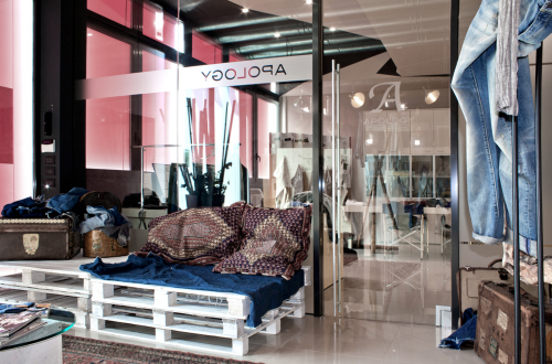 Archisio - Studioarchitettura srl - Progetto Showroom apology